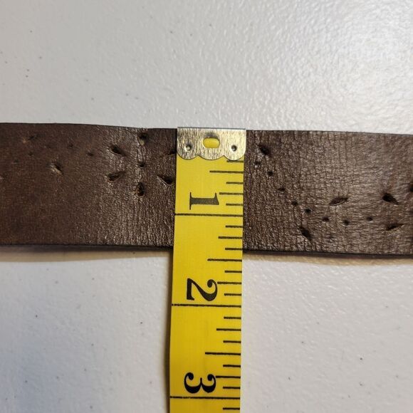 Faded Glory Vintage Women's Brown Leather Belt With Laser Cut Floral Design - Picture 10 of 10